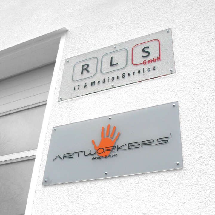 Firmenschild Gestaltung Referenz